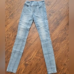 Foxy Jeans pull on jeggings icy blue